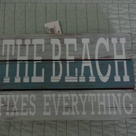 Rustic 'The Beach Fixes Everything' Aqua Home Decor Sign 8x5" =great reminder ! - Picture 2 of 7